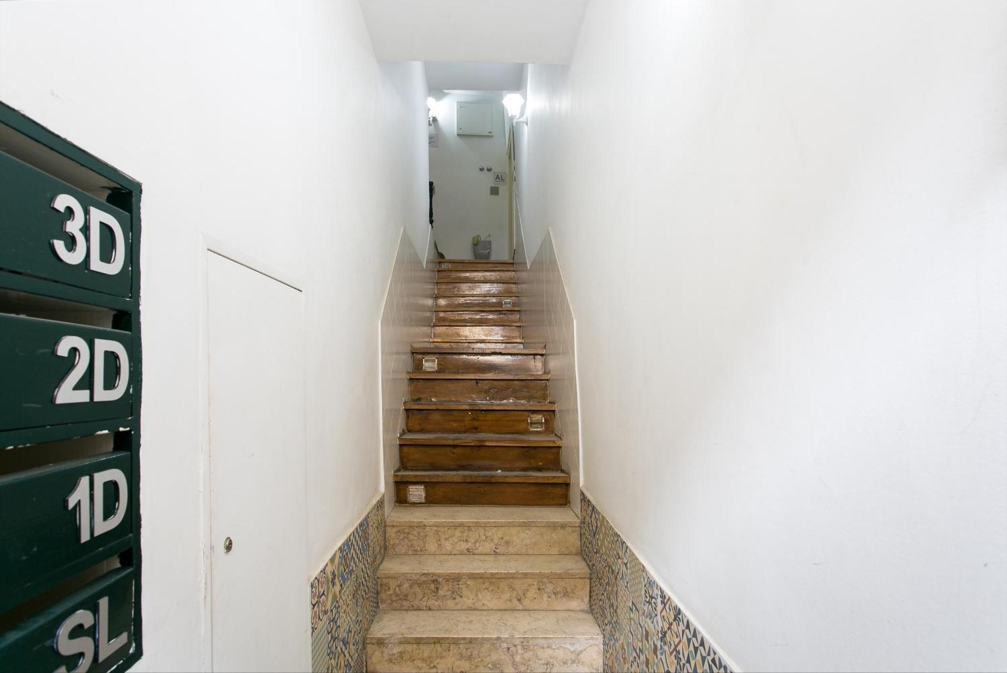 Cozy Apartment In Amazing Location! ลิสบอน ภายนอก รูปภาพ